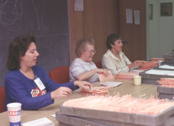 HQ staff count ballots